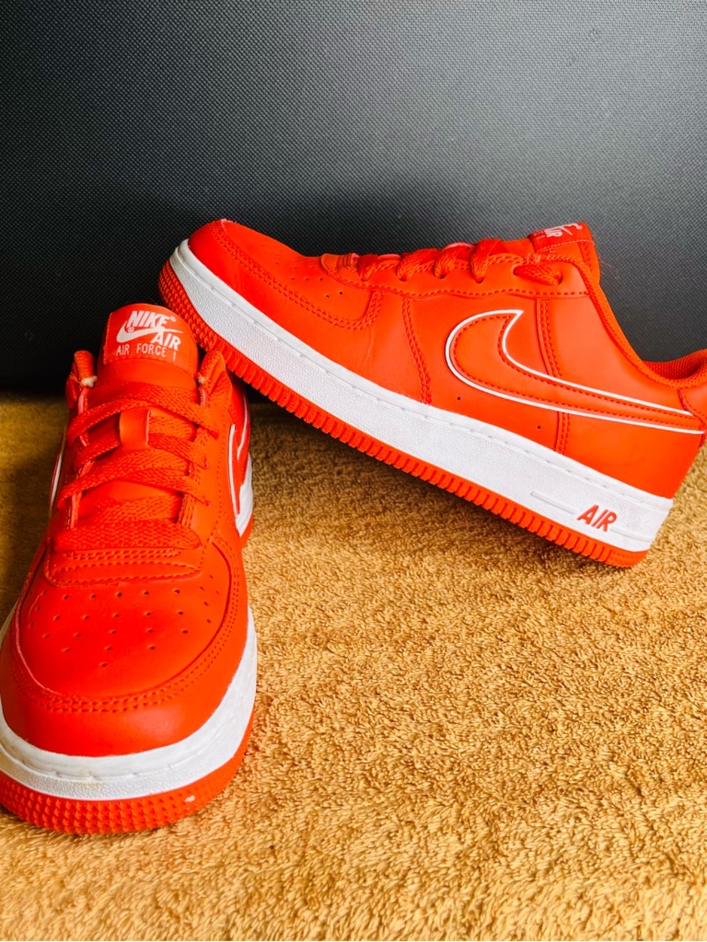 Nike Air Force 1 Low LV8 GS Picante Red White DX5805 600 - SIZE 5.5 / 7 WOMENS